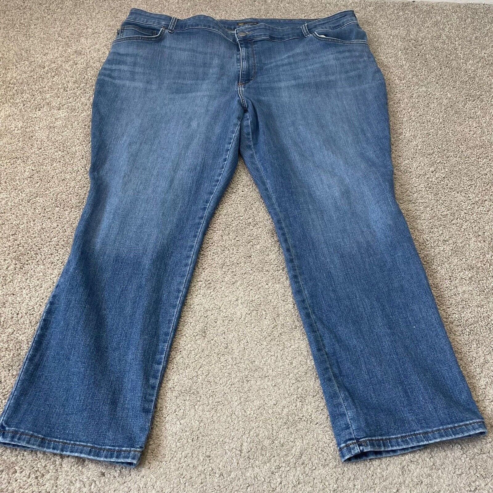 Lee Womens Jeans 26W Medium Relaxed Fit Mid Rise Straight Leg Stretch Blue Denim