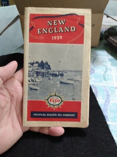 1939 Colonial Beacon Oil Co ESSO Gas Station New England Road Map 