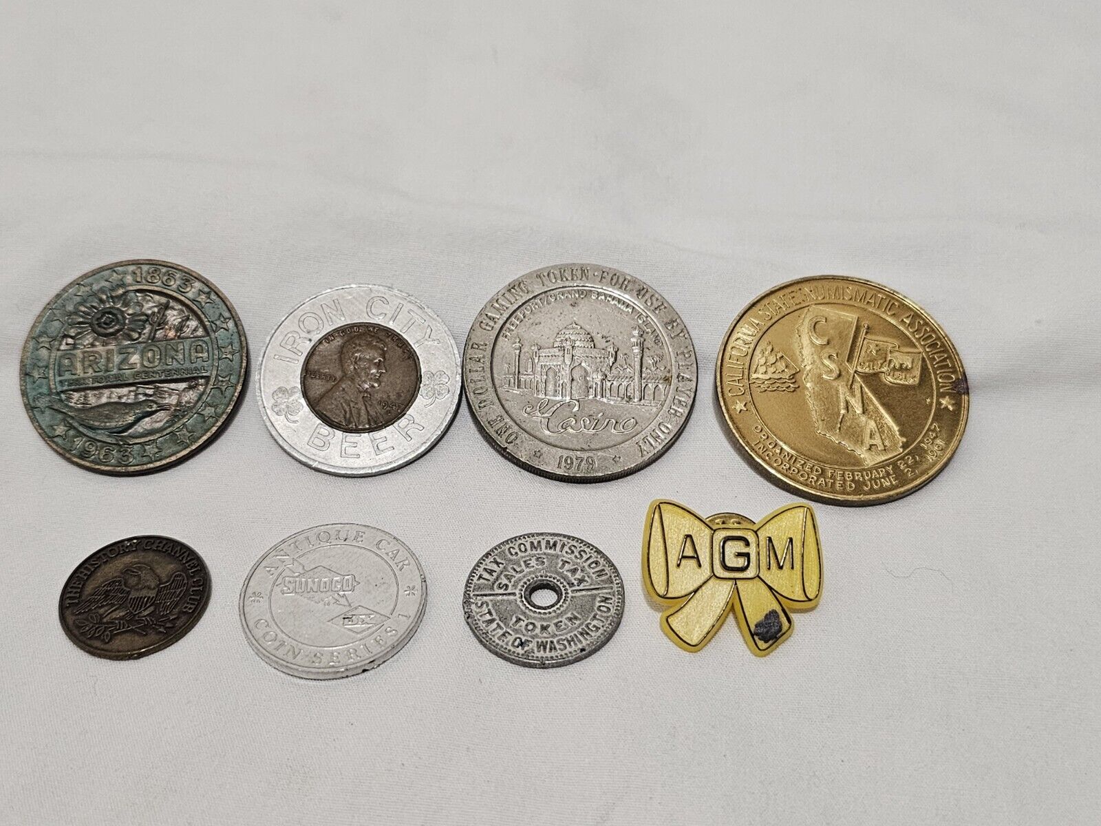 Vintage Miscellaneous Souvenir Coins Tokens Good Luck Coins ~ Lot Of 8