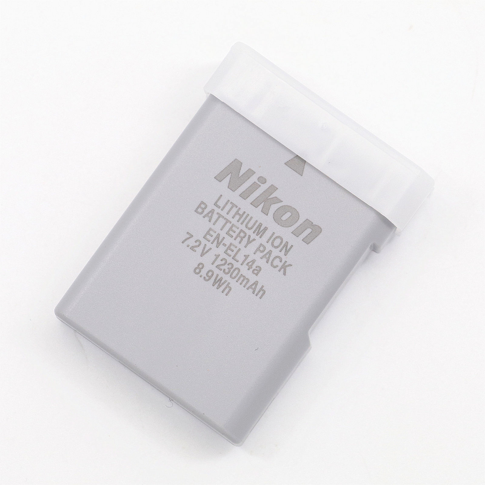 NEW Genuine Nikon EN-EL14a Battery For D5300 D5200 D5100 D3300 P7800 P7700 MH-24