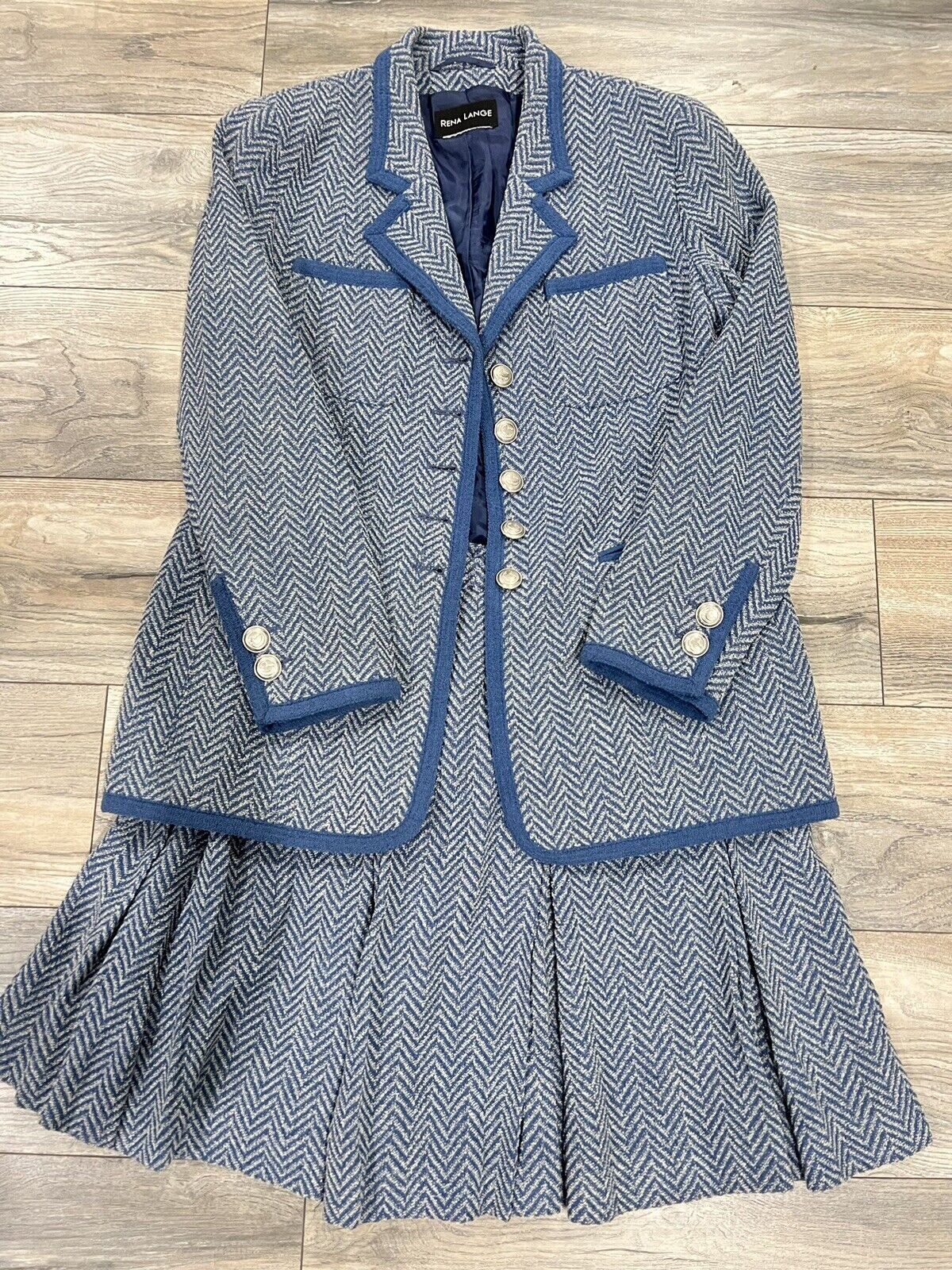 Rena Lange Women’s Jacket Blazer, Skirt Suit Set Blue Chevon Size US 10/ 42