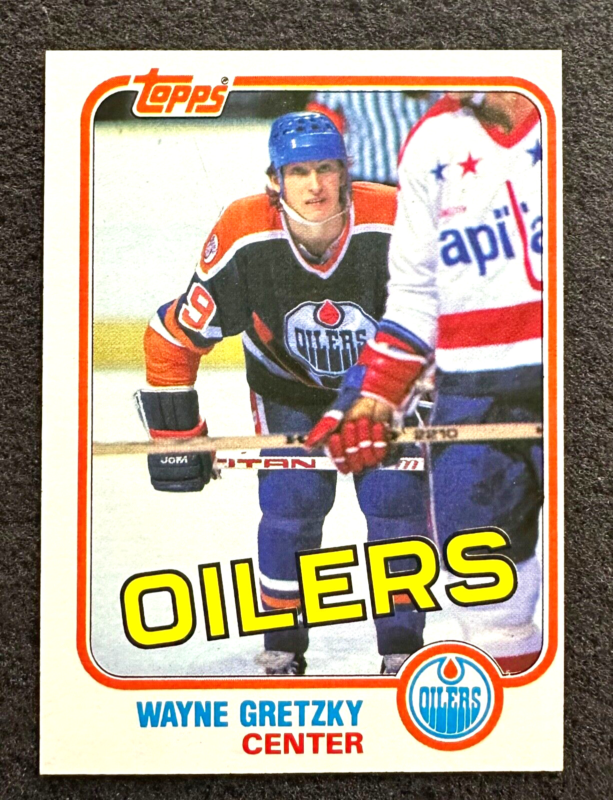 1981-82 Topps Hockey #16 Wayne Gretzky MINT