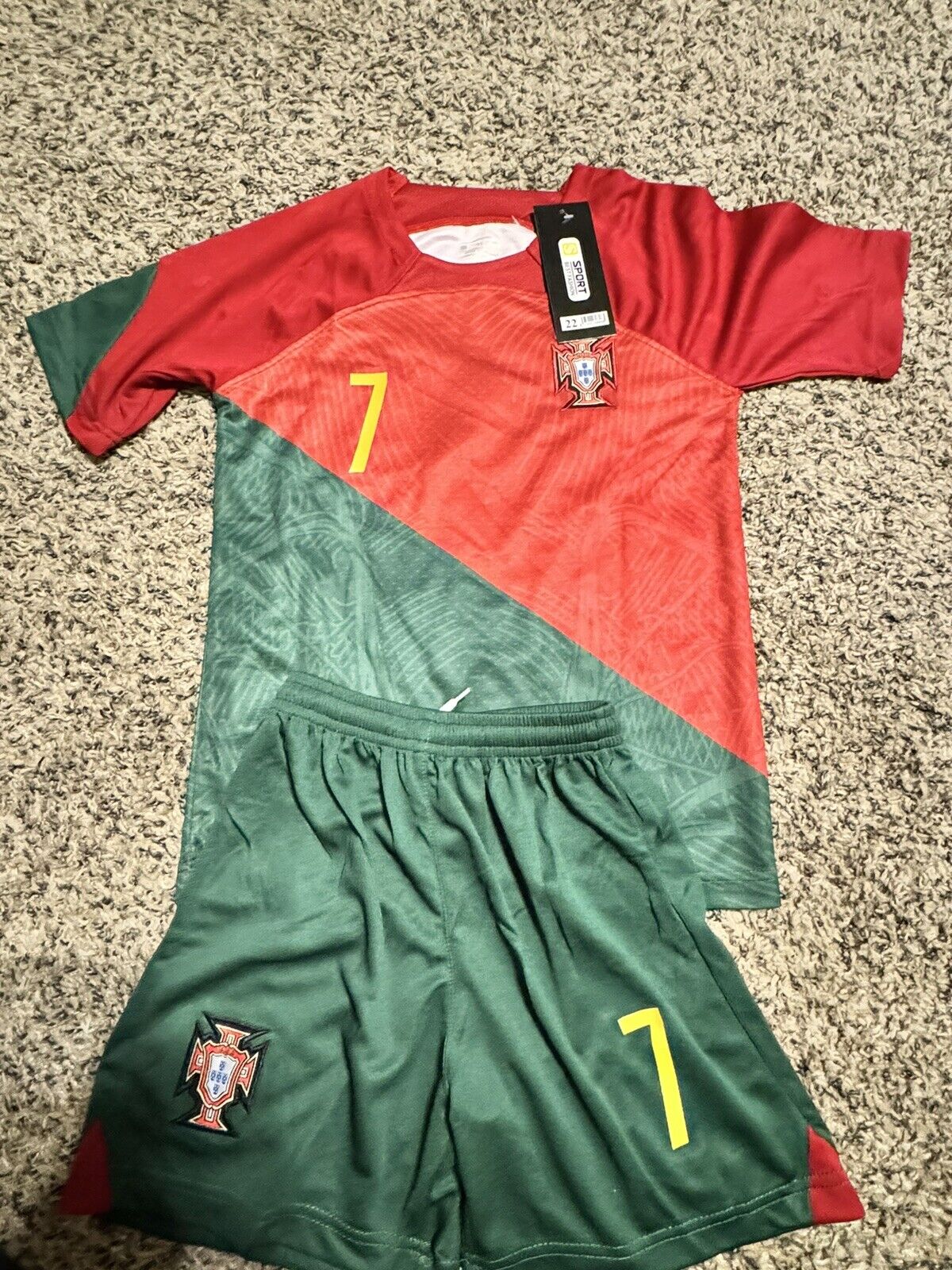 Portugal World Cup Ronaldo #7 Soccer Jersey and Shorts  Kids size 22 /6-7yr Old