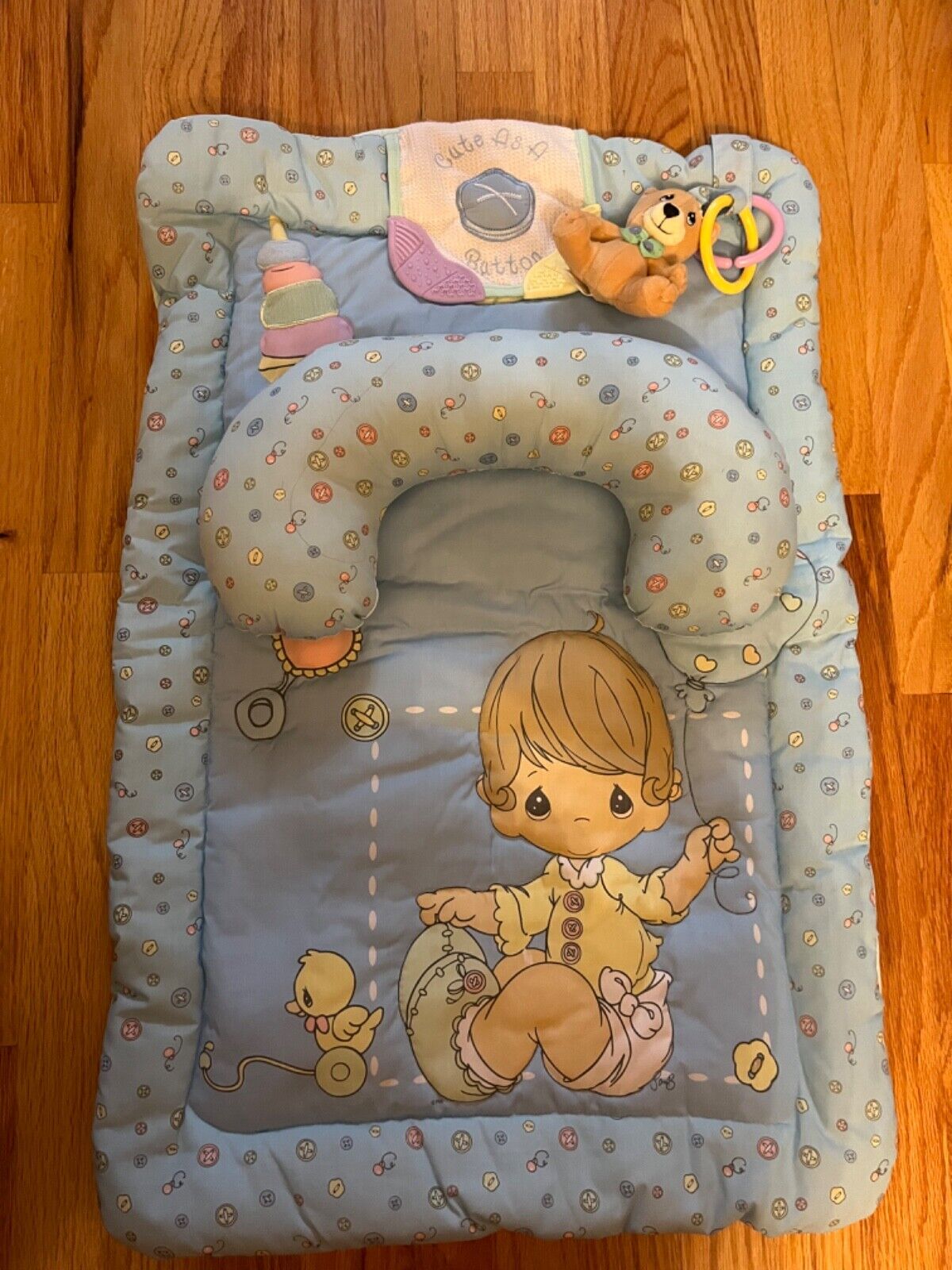 Vintage Precious Moments 2003 Playmat with headrest and Baby Quilt Perfect shape