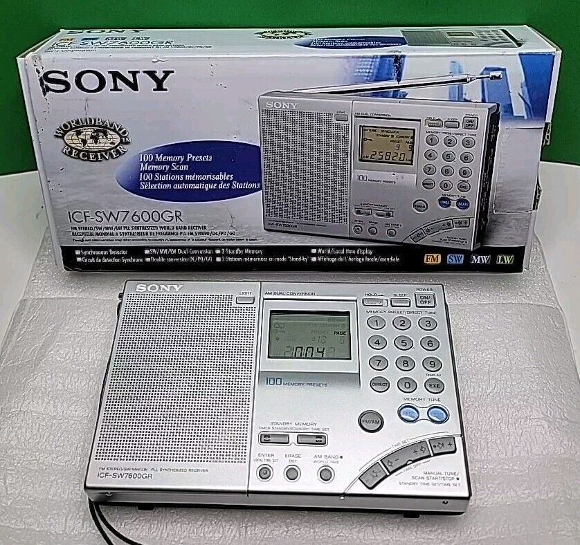Sony ICF-SW7600GR FM Stereo/SW/MW/LW PLL Synthesized World Band Receiver