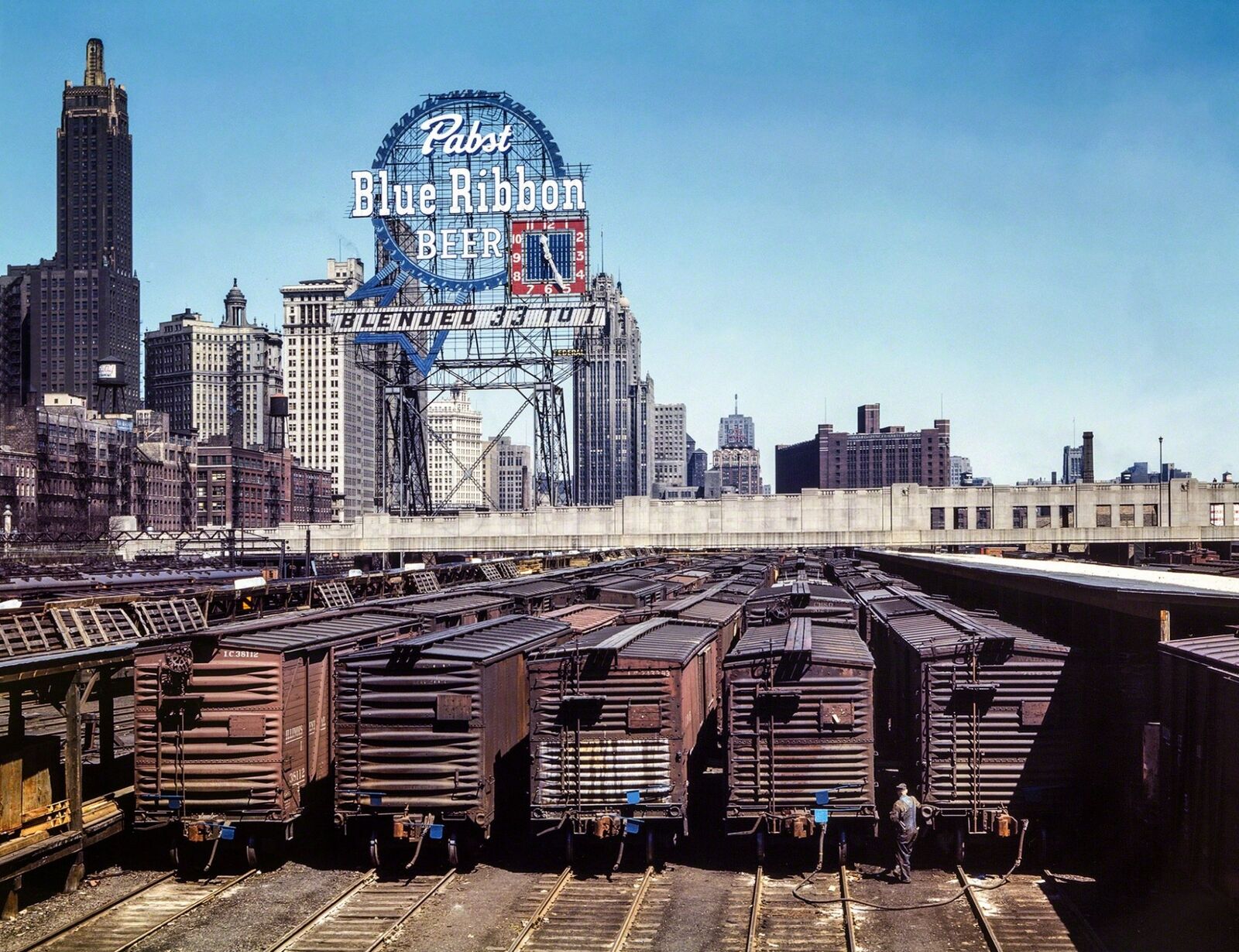 1943 CHICAGO South Water Street Freight Depot RAILROAD PHOTO