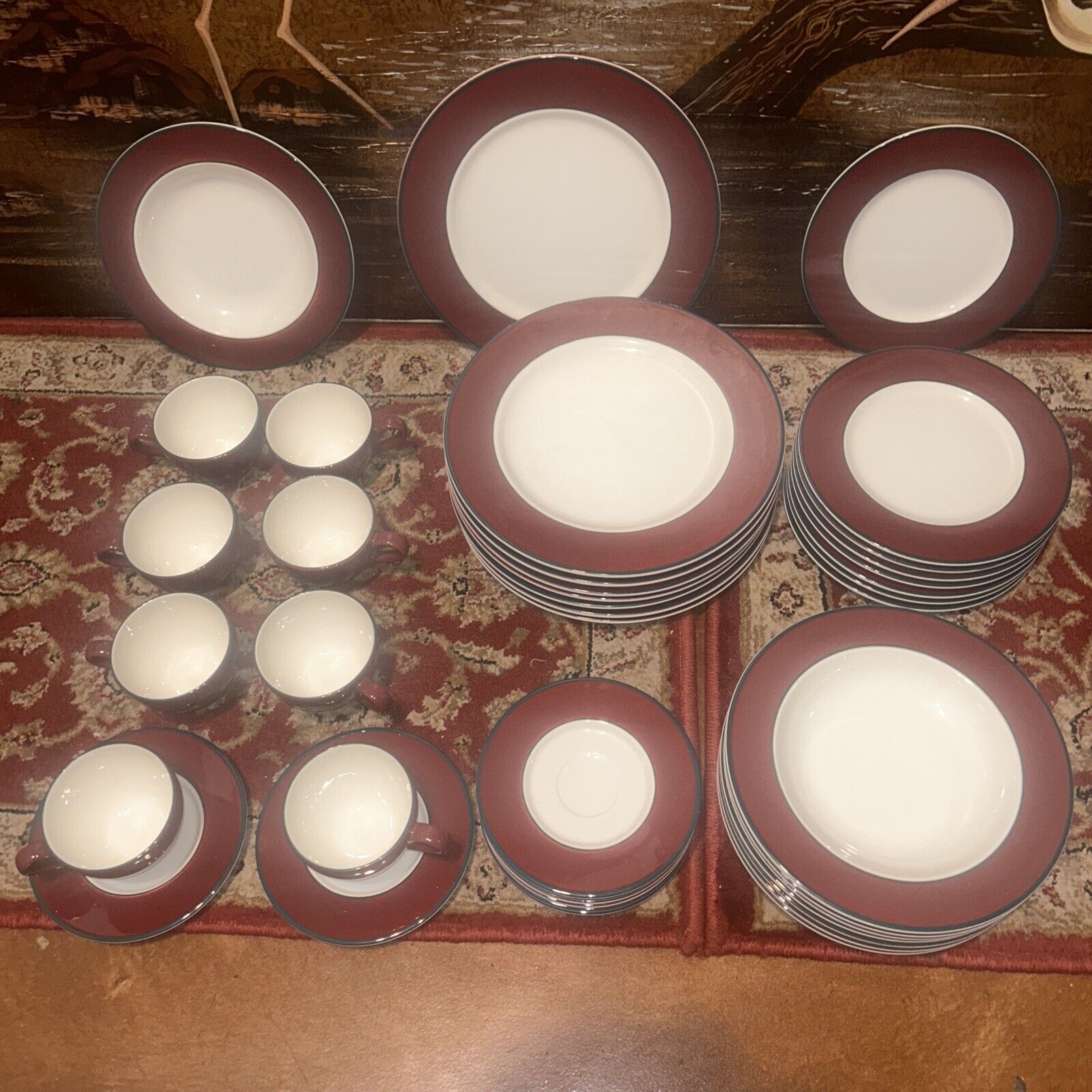 40 Pieces Pagnossin Treviso Set Red Italy 8-5 piece settings Perfect Condition
