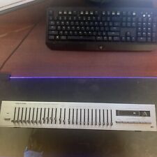Vintage REALISTIC 31-2010, 12 band equalizer. Tested Works Great picture
