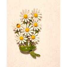 Weiss Vintage Daisy Brooch picture