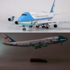 Aircraft Model 1/150 Air Force One Airplane w/ Undercarriage &Voice Control Lamp picture
