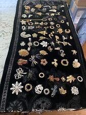 Huge Lot of 70 Vintage Cat Bird Etc Brooches Aurora Borealis Christmas picture