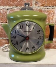 VINTAGE MASTER CRAFTERS GREEN COFFEE POT WALL CLOCK - MODEL #470? PERKY  WORKING picture