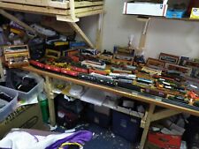HUGE MIXED LOT HO SCALE TRAIN CARS,ENGINES,TRACK,BUILDINGS&MORE picture