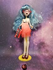 Monster High Dawn of the Dance Ghoulia Yelps RARE Original w/ Accessories Read picture