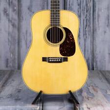 Martin D-28 Dreadnought, Natural picture