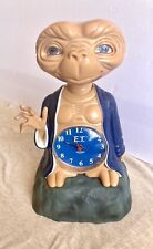 Vintage E.T. The Extra Terrestrial Clock 1982 Universal City Studios Inc - NICE picture