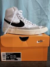 White Nike Blazer Mid '77 Woman's Size 9 Men's Size 7.5 - Very Good Condition picture