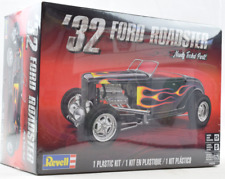 Revell 1932 Ford Roadster (Newly Tooled Parts) 1/25 Plastic Model Car Kit 14524 picture