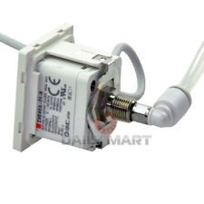 New In Box SMC ZSE40A-01-R Pressure Switch Sensor picture