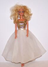 BEAUTIFUL VINTAGE STRAWBERRY BLONDE BARBIE DOLL picture