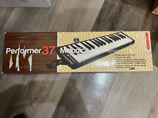 Hohner S37 Performer 37-Key Piano Melodica with Carrying Case - Black picture