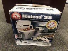 IGLOO ICELESS 28QT TRAVEL COOLER - NOS OPEN BOX picture