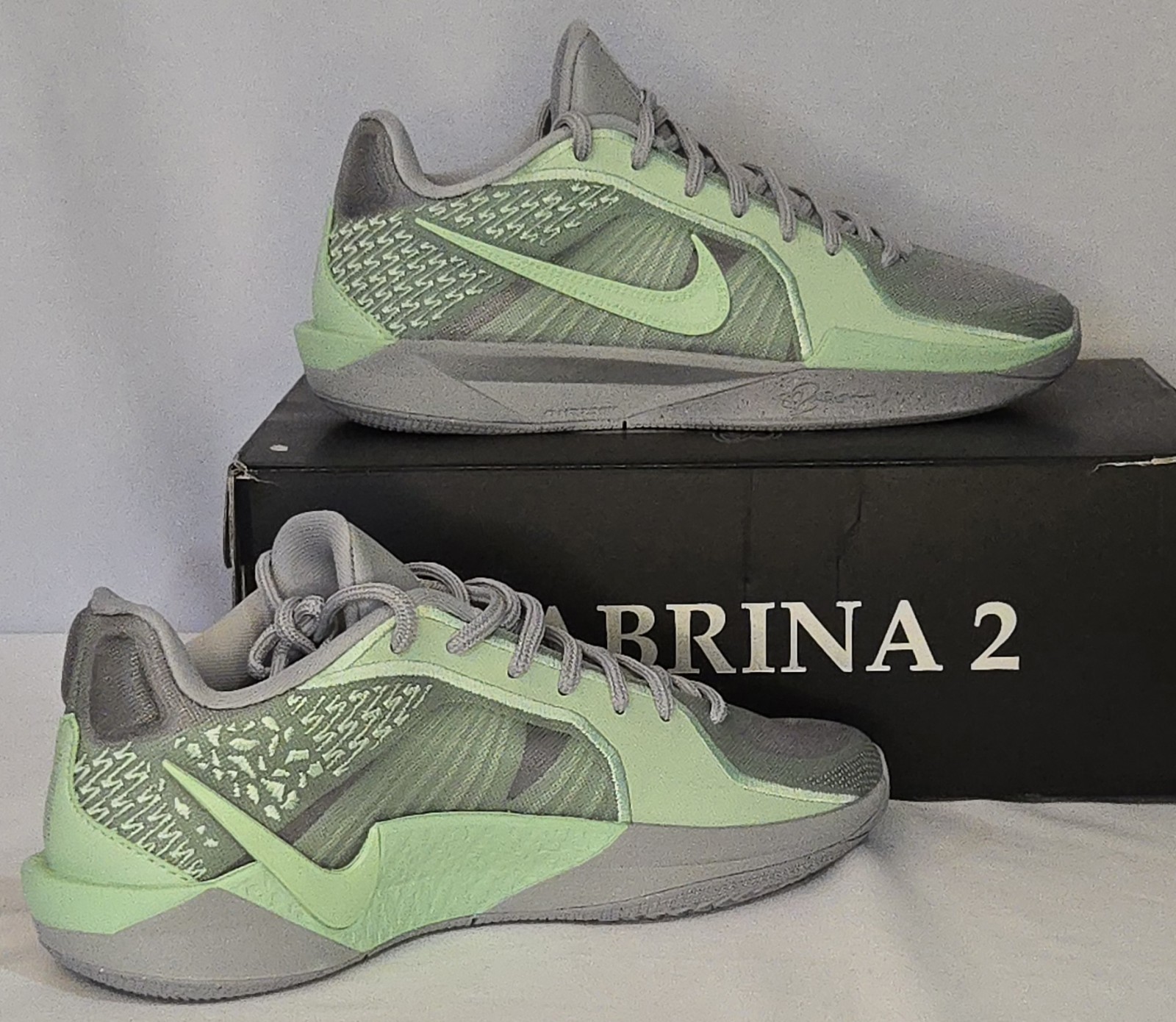 NIB NIKE / Sabrina 2 / Lt Smoke Grey & Vapor Green Athletic Shoe Womens Sz 9