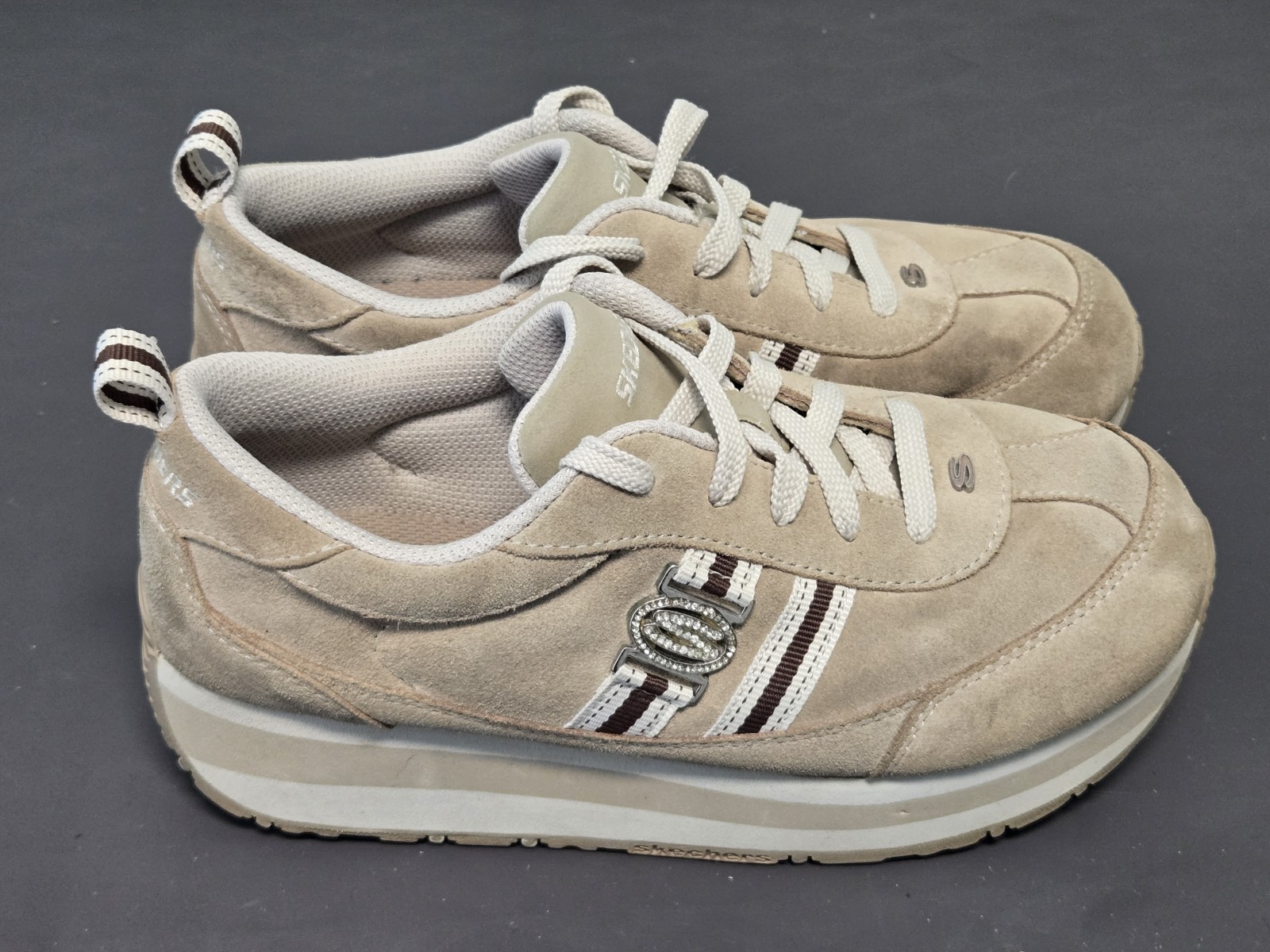 Skechers Somethin Else From Skechers Beige Tan Suede Shoes Sz 5.5 Leather Upper Skechers Somethin Else From Skechers Beige Tan Suede Shoes Sz 5.5 Leather Upper