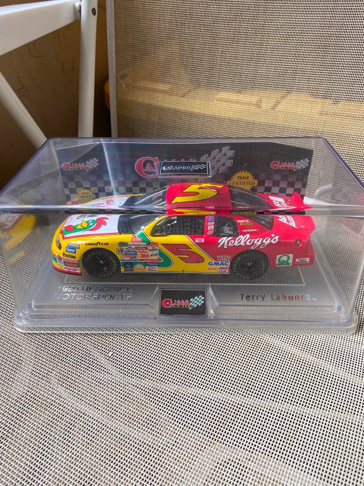 Team Caliber NASCAR 1999 Terry Labonte #5 Kelloggs Race Car 1/24th 1 of 3120 Team Caliber NASCAR 1999 Terry Labonte #5 Kelloggs Race Car 1/24th 1 of 3120