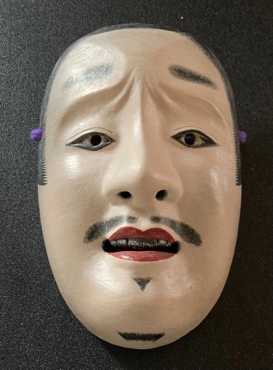 Noh mask 中将 \