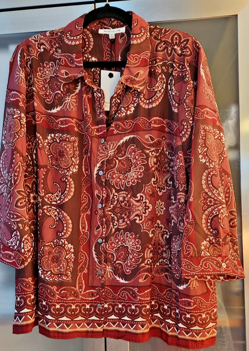 Rose & Olive Plus 2X Multicolor  3/4 sleeve  Button Down Blouse 27\'\' Long