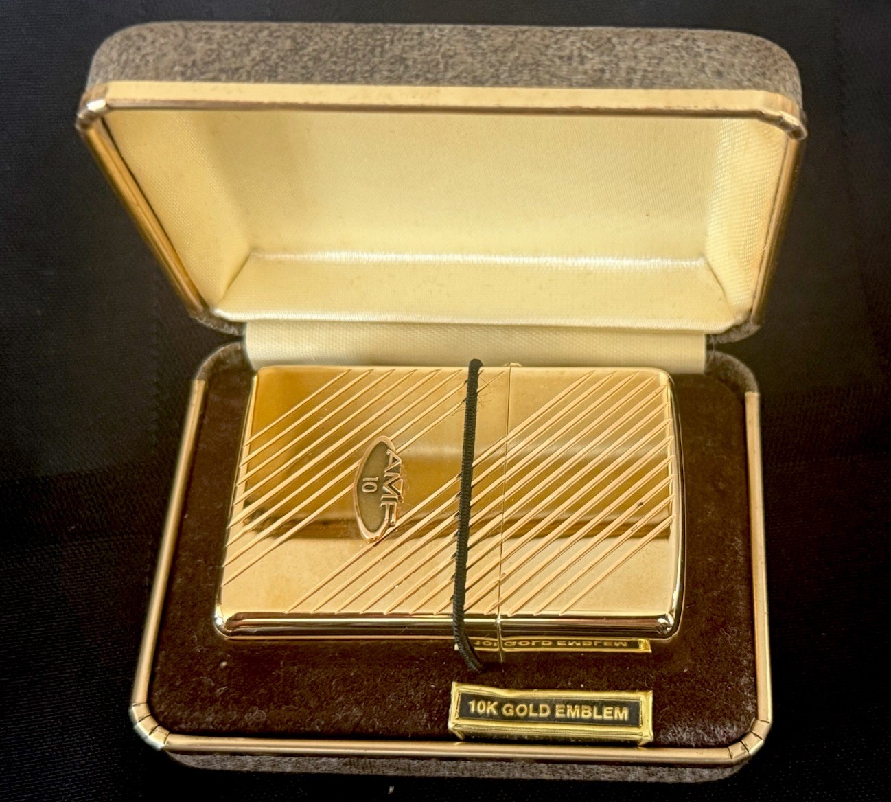 MINT UNFIRED Vintage AMF 10 Year Service Zippo Lighter 10K Gold Emblem Box RARE