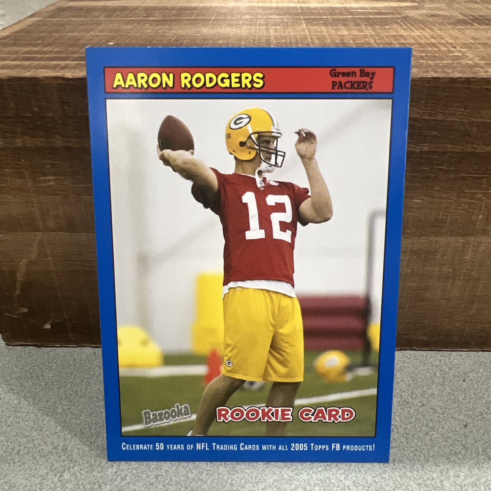 2005 Topps Bazooka Aaron Rodgers Blue Parallel Rookie RC Card #190 Mint 2005 Topps Bazooka Aaron Rodgers Blue Parallel Rookie RC Card #190 Mint