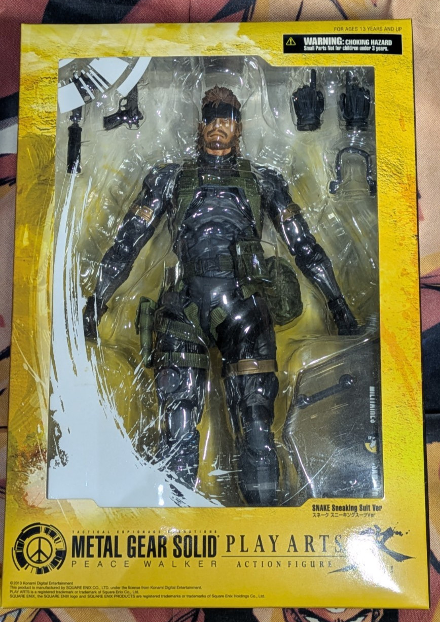Metal Gear Solid Peace Walker - Naked Snake - Play Arts Kai - Sneaking Suits