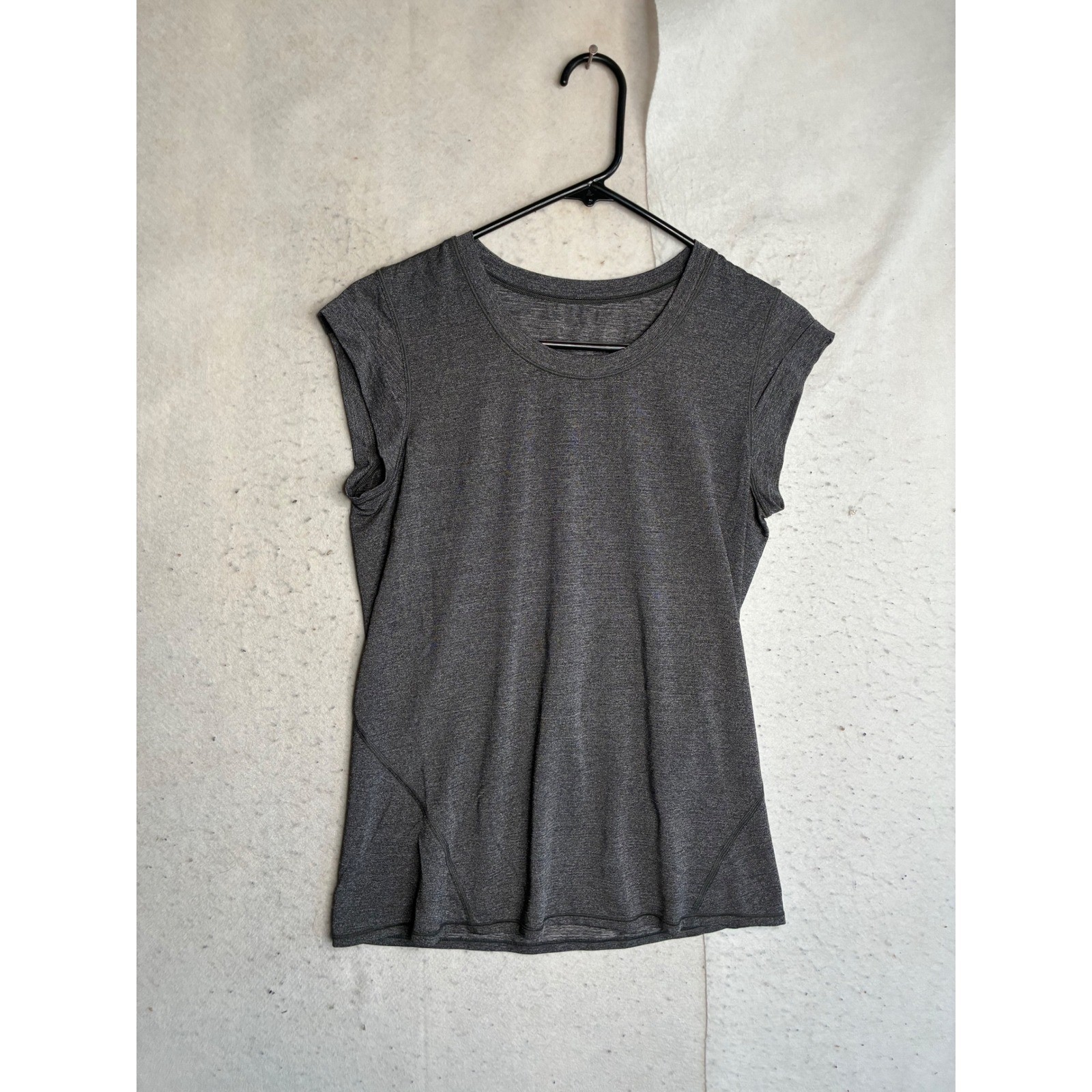 Lululemon Heathered Charcoal Gray Cap Sleeve Athletic Training Top Crew Neck