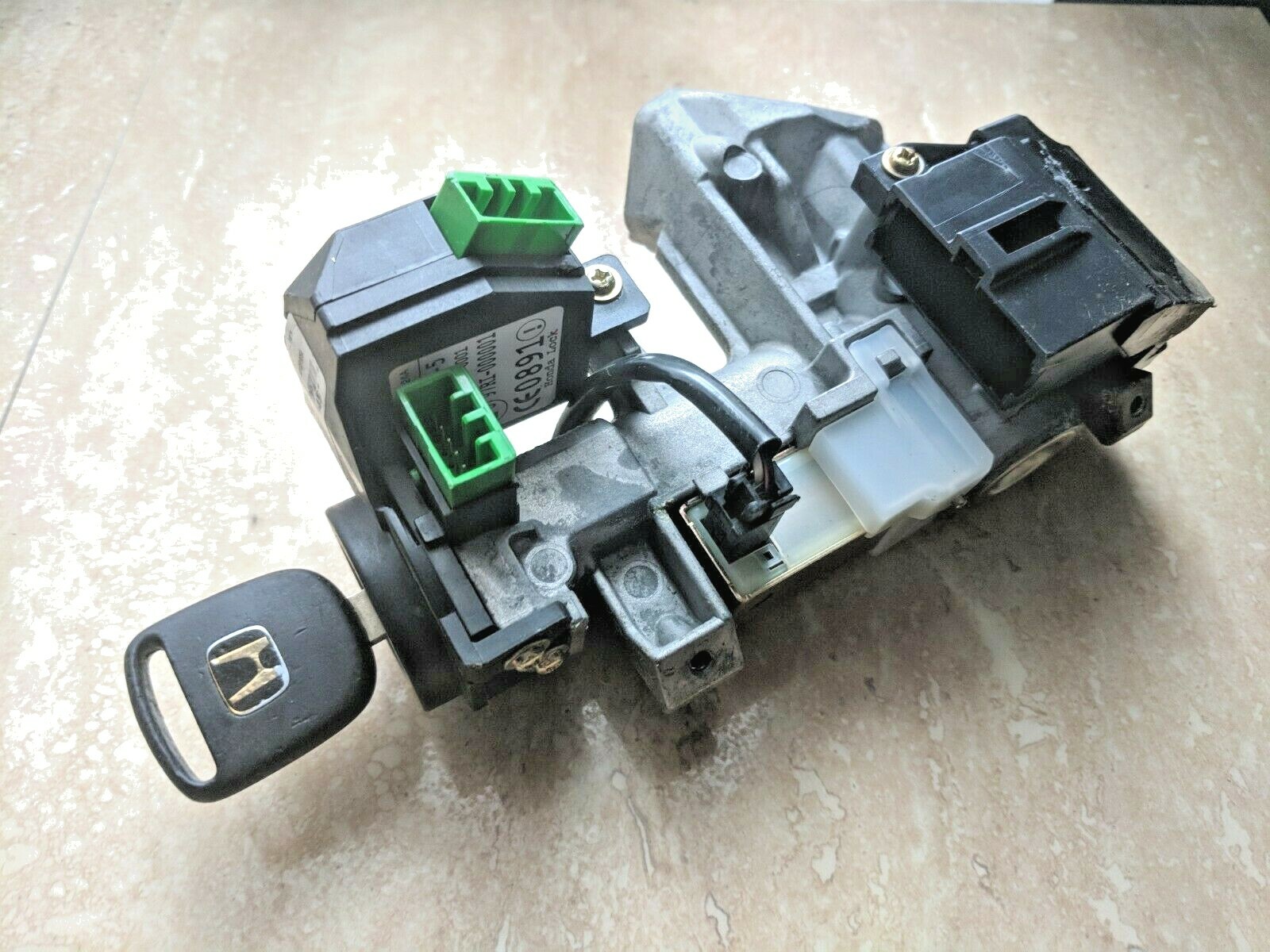 2003-2005 Honda Civic OEM Ignition Switch Cylinder Lock Auto Trans Assembly KEY 2003-2005 Honda Civic OEM Ignition Switch Cylinder Lock Auto Trans Assembly KEY