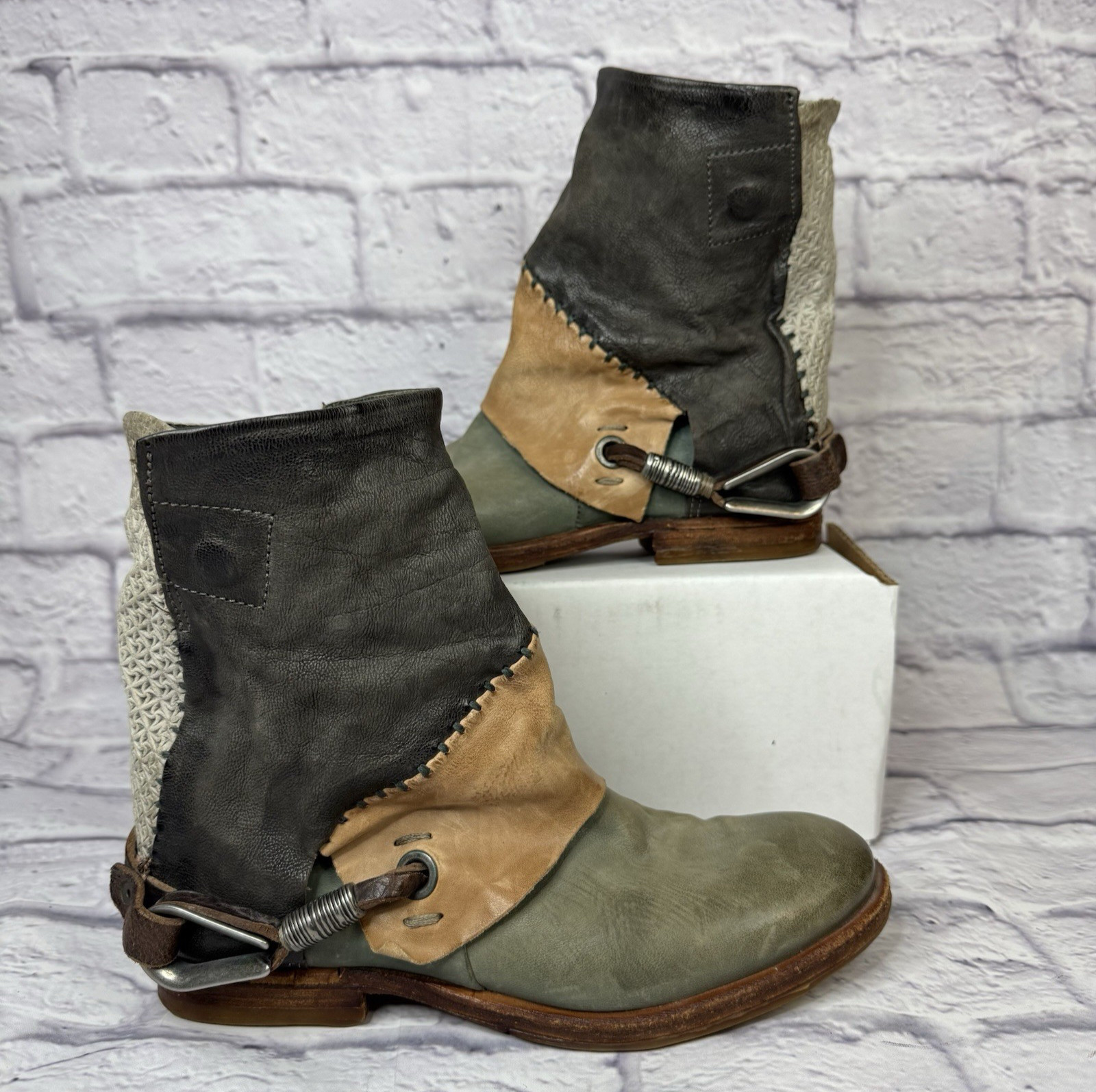 A.S. 98 Women’s Boots Size 37 Green Leather Patch Work Zipper Distressed