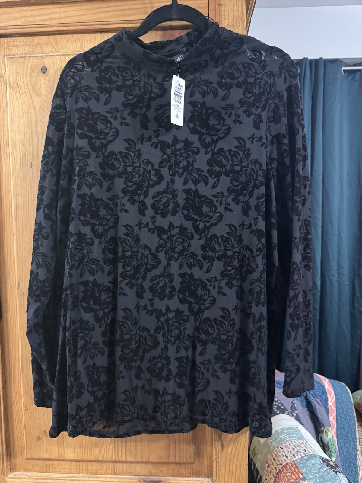 Torrid Women\'s Long Sleeve Blouse 2x