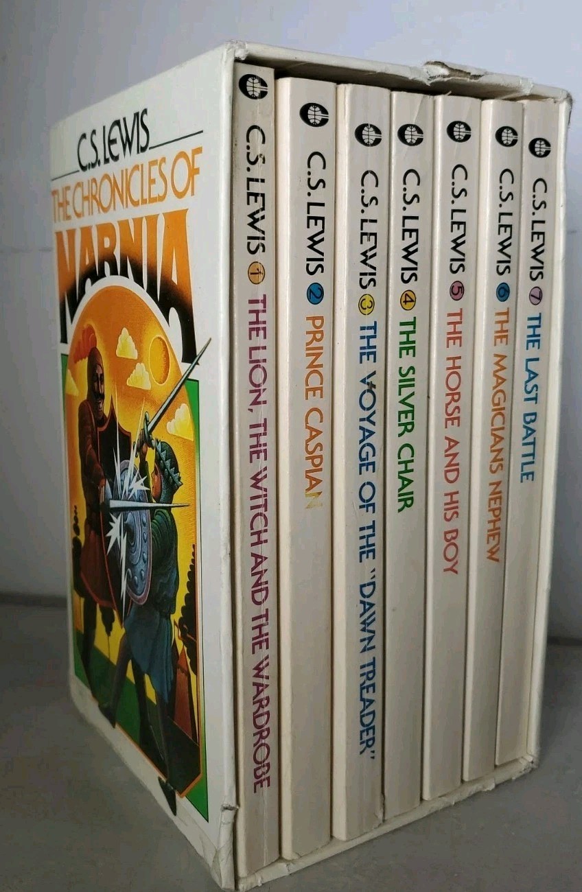 C.S. Lewis Chronicles of Narnia Complete 7 Book Collier Box Set Vintage 1970 C.S. Lewis Chronicles of Narnia Complete 7 Book Collier Box Set Vintage 1970