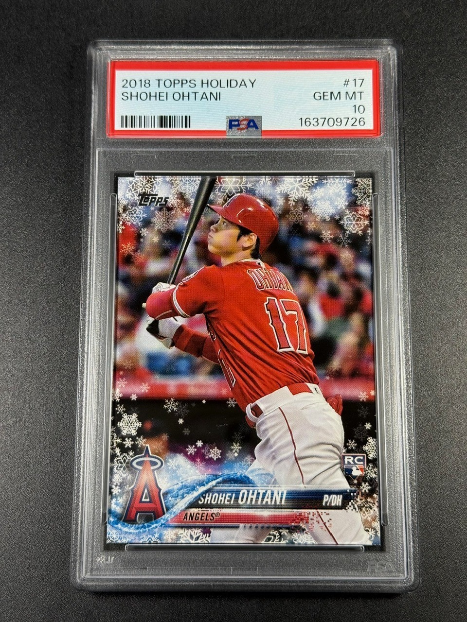 SHOHEI OHTANI 2018 TOPPS HOLIDAY #17 ROOKIE CARD RC PSA 10 GEM MLB