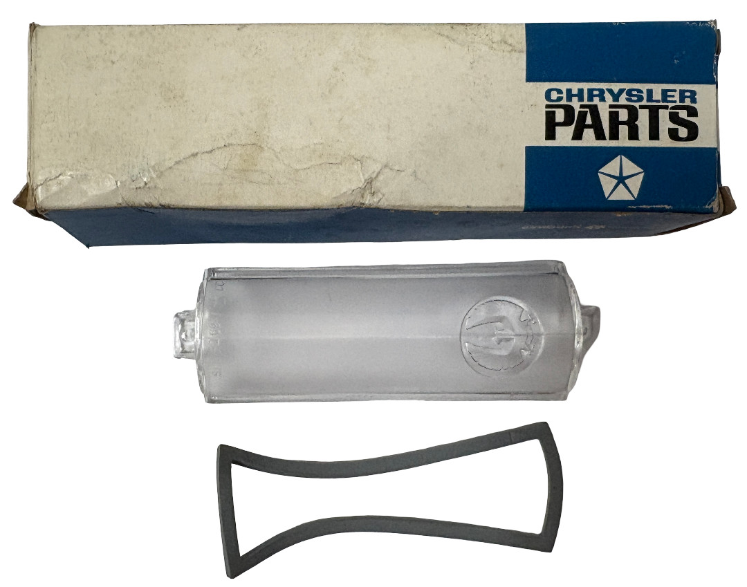 New Old Stock Left Park Lens for 1969 Imperial Models Mopar #2932783