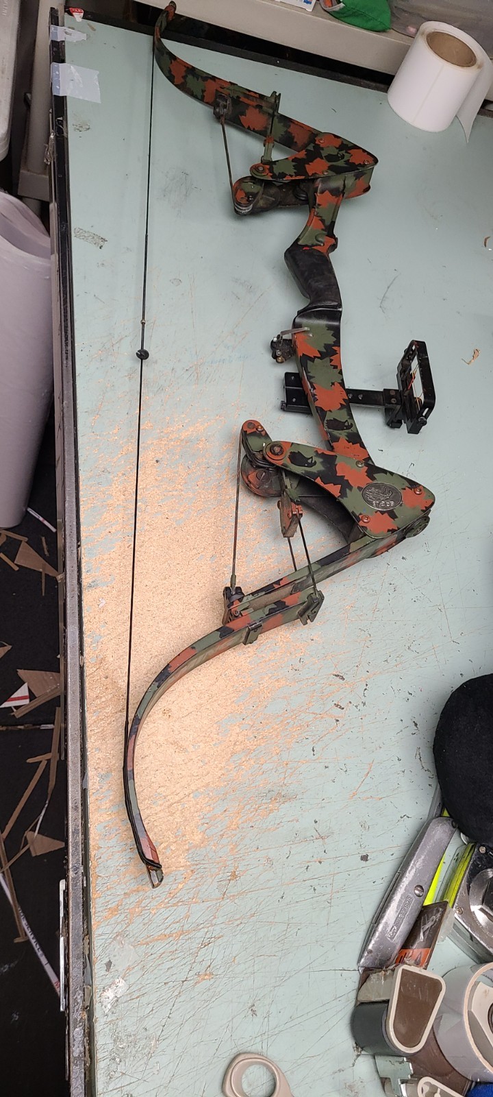 Vintage ONEIDA SCREAMING EAGLE Compound Bow RH Right Handed 50\ Vintage ONEIDA SCREAMING EAGLE Compound Bow RH Right Handed 50\