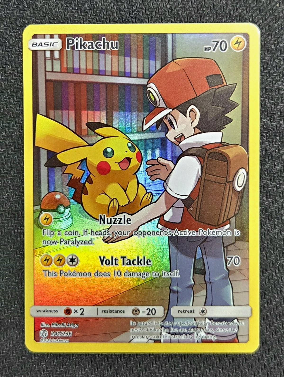 PACK FRESH 2019 POKEMON SM COSMIC ECLIPSE PIKACHU 241/236 SECRET RARE FA HOLO PACK FRESH 2019 POKEMON SM COSMIC ECLIPSE PIKACHU 241/236 SECRET RARE FA HOLO
