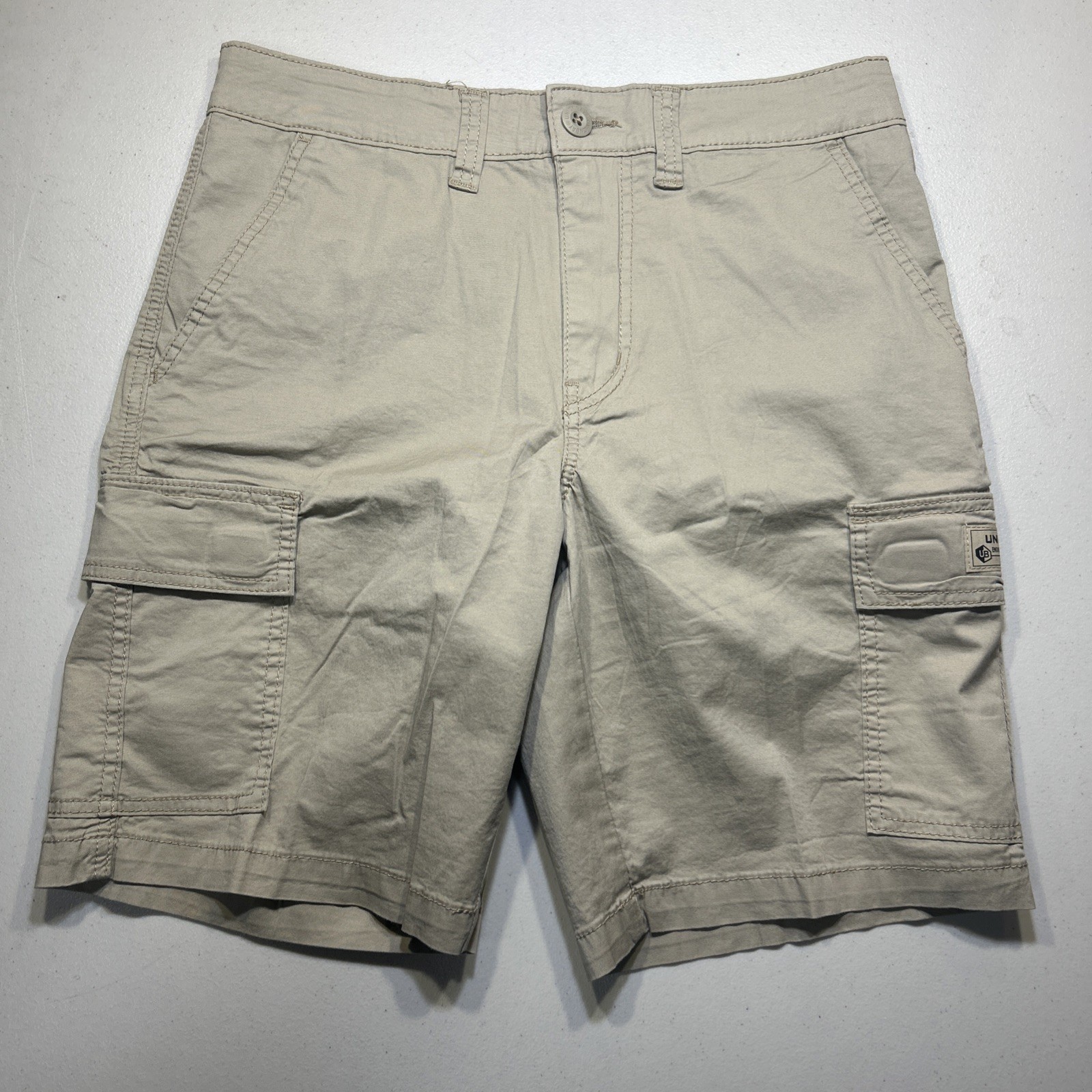 UNIONBAY Men\'s Relaxed Fit Cargo Shorts Tan NWT Size 30