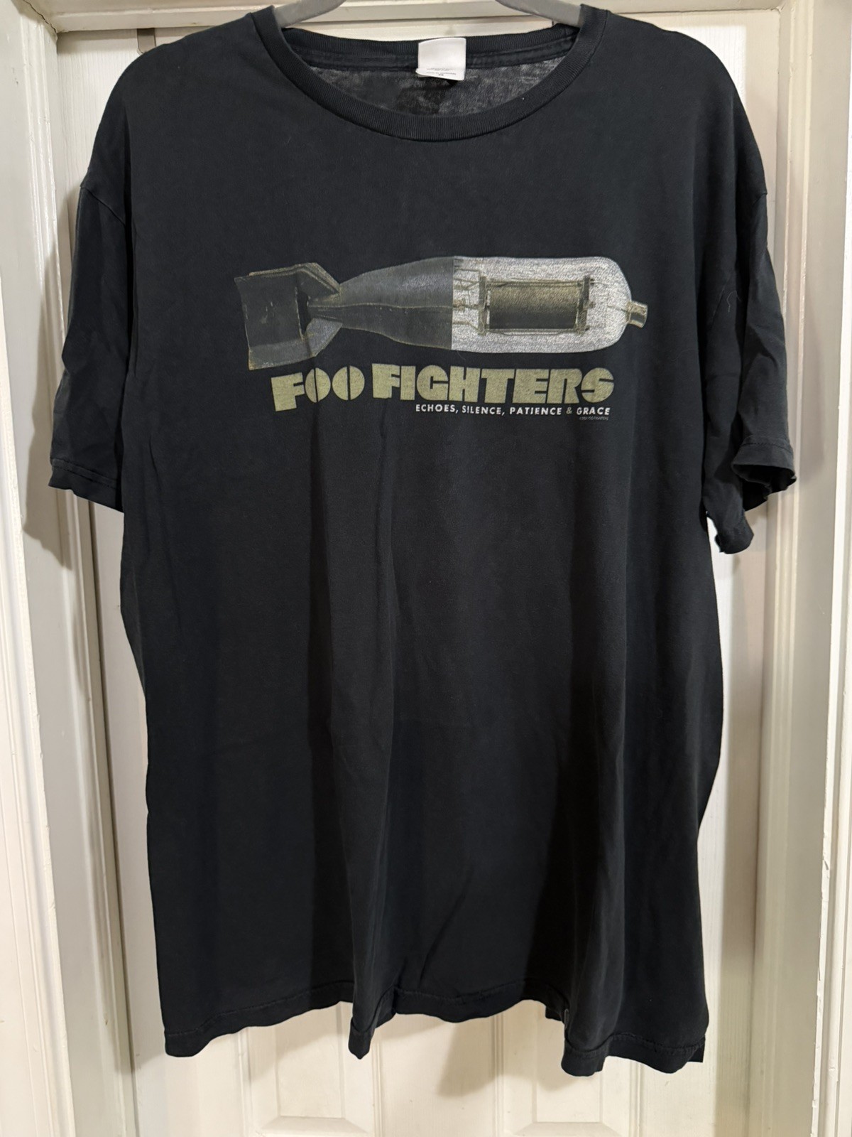 Foo Fighters Echoes, Silence, Patience & Grace T-Shirt Men’s 2XL Vintage 2007 Foo Fighters Echoes, Silence, Patience & Grace T-Shirt Men’s 2XL Vintage 2007