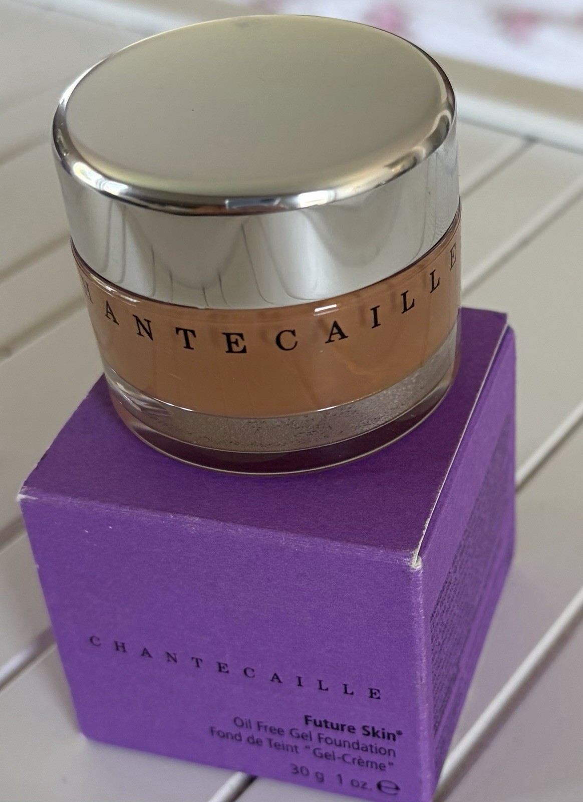 Chantecaille Future Skin Oil Free Gel Foundation in Suntan 1 oz $90 New in Box