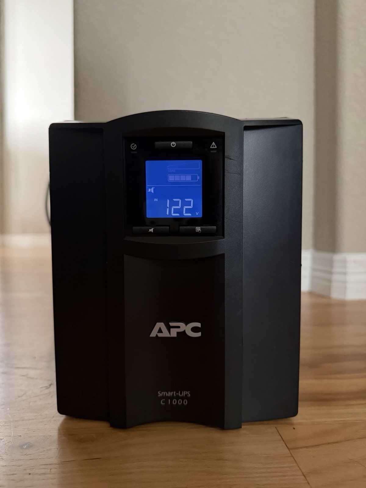 APC Smart-UPS C 1000 SMC1000C 1000VA/600W Tower UPS 120V 8-Out Black