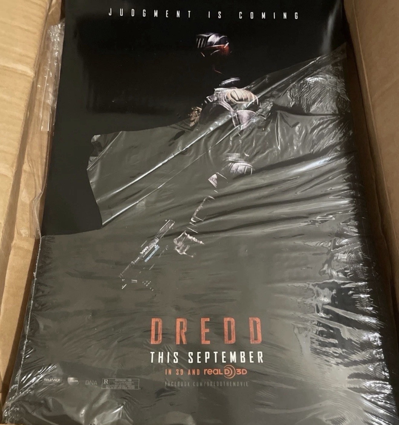 DREDD Original One Sheet Movie Poster - 2012 - VERY RARE DREDD Original One Sheet Movie Poster - 2012 - VERY RARE