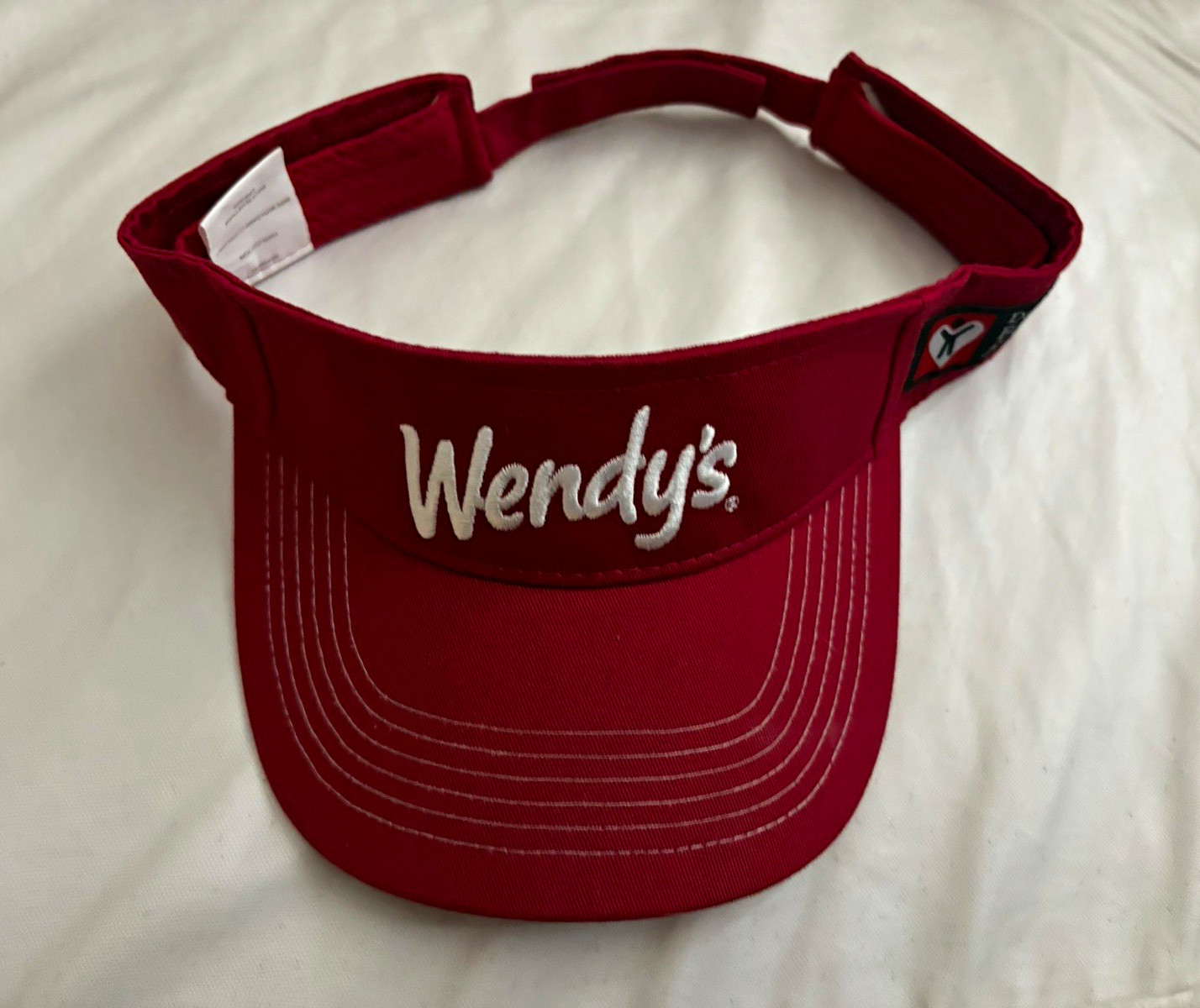 Wendy\'s Red Adjustable Visor Hat with White Logo - Restaurants & Fast Food Wendy\'s Red Adjustable Visor Hat with White Logo - Restaurants & Fast Food