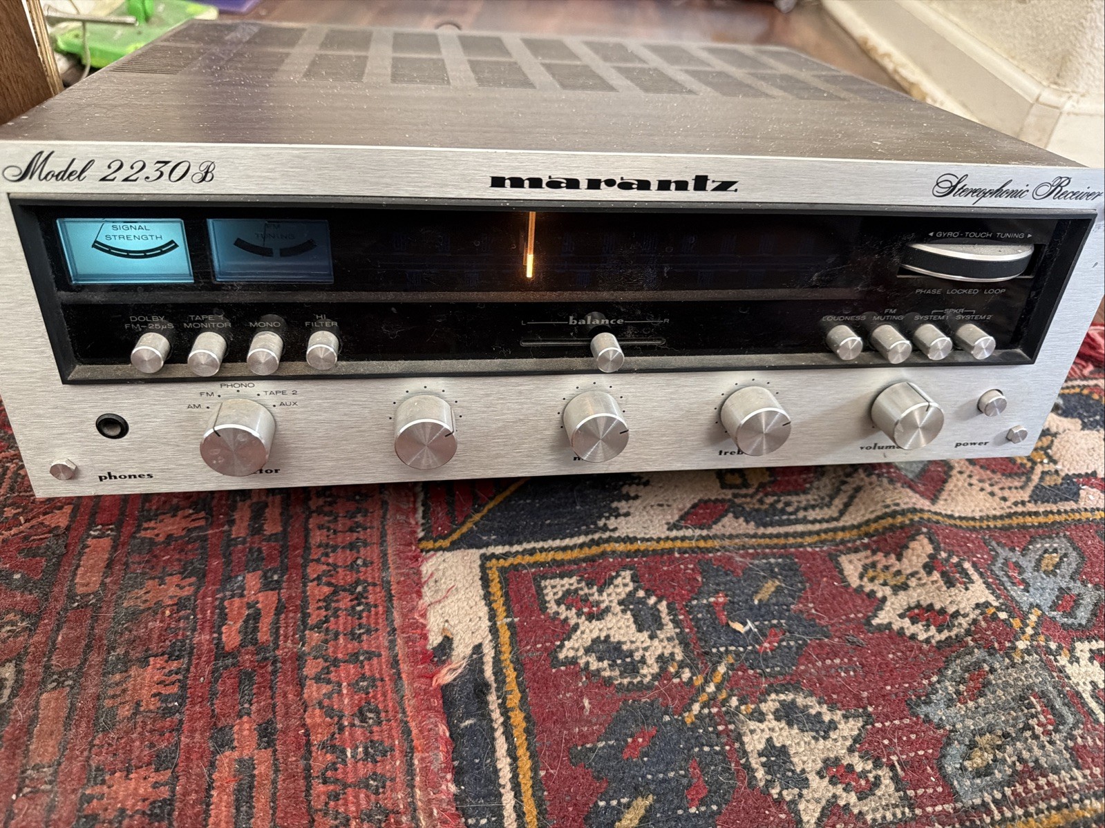 Vintage Marantz 2230B Stereo Receiver *WORKING Needs Service